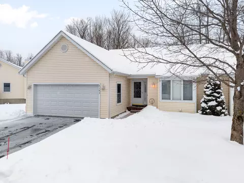 2193 Woods Ln, Petoskey, MI 49770