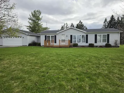 15100 Fairway Ct, Hillman, MI 49746