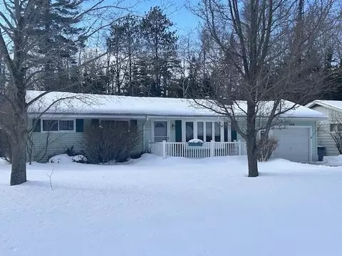 1114 Wilke St, Alpena, MI 49707