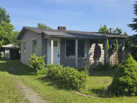 520 Michigan Ave, Alpena, MI 49707