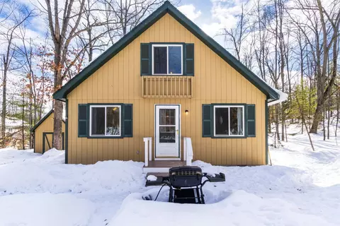 Exterior - 11643 Huntingdon Dr, Frederic, MI 49733 photo 2 of 5