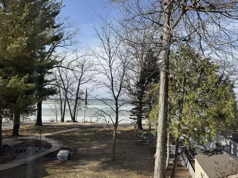 View/Area - 605 Sam-o-set Blvd, Roscommon, MI 48653 photo 2 of 8