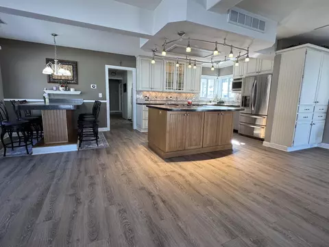 Kitchen - 605 Sam-o-set Blvd, Roscommon, MI 48653 photo 3 of 3