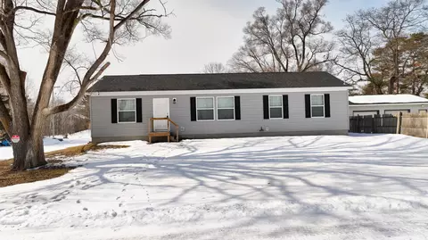 Exterior - 3307 Euclid St, Lupton, MI 48635 photo 2 of 6