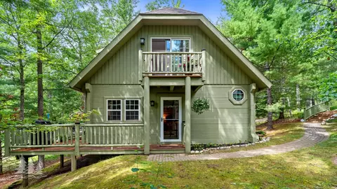 840 Golf Cottage Dr, Lewiston, MI 49756