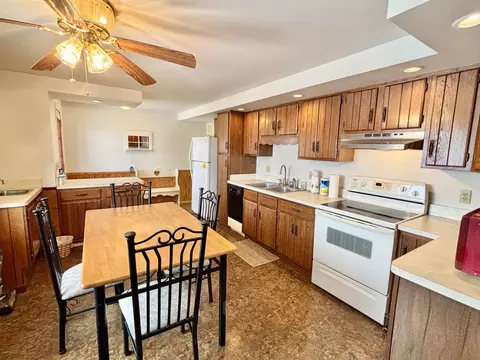 Kitchen - 3946 Spruce Dr, Lewiston, MI 49756 photo 1 of 4