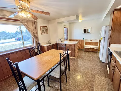 Kitchen - 3946 Spruce Dr, Lewiston, MI 49756 photo 3 of 4