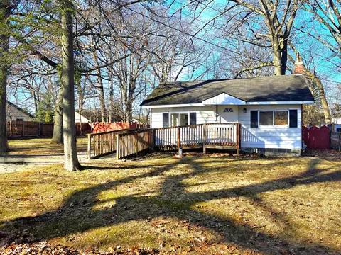 107 Irma St, Prudenville, MI 48651