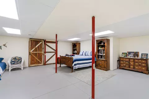 Bedroom - 6530 Link Blvd, Indian River, MI 49749 photo 8 of 8