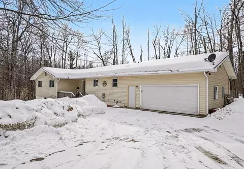7374 N Straits Hwy, Cheboygan, MI 49721