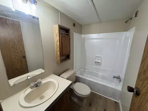 Bath - 1744 Compton Ct, Grawn, MI 49637 photo 1 of 3