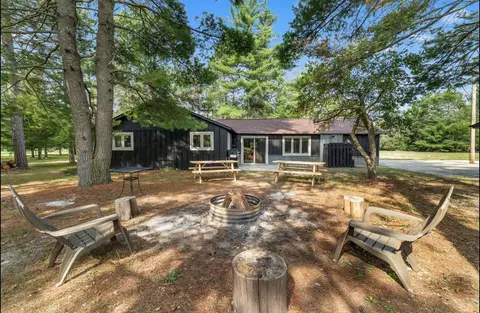 1880 Cherry Creek Trl, Grayling, MI 49738