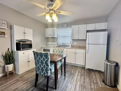 Kitchen - 2533 Santee Dr, Roscommon, MI 48653 photo 1 of 1