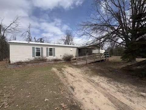 3098 Old Alba Rd, Gaylord, MI 49735