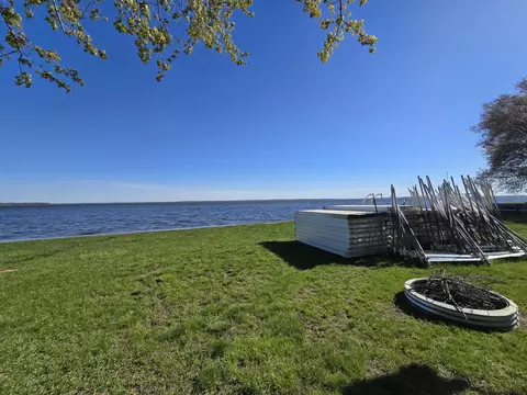 7571 E Houghton Lake Dr #8, Houghton Lake, MI 48629