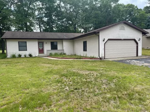 123 Bright Angel Dr, Prudenville, MI 48651