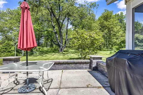 Exterior - 3396 Lansing Rd, Roscommon, MI 48653 photo 16 of 25