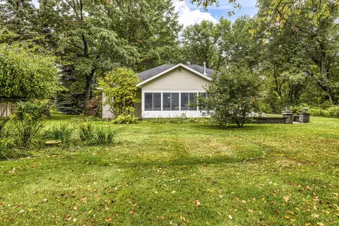 3396 Lansing Rd, Roscommon, MI 48653