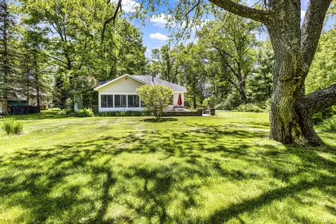 Exterior - 3396 Lansing Rd, Roscommon, MI 48653 photo 19 of 25