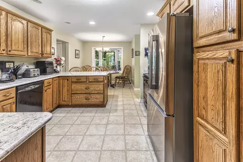 Kitchen - 3396 Lansing Rd, Roscommon, MI 48653 photo 1 of 5