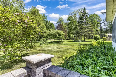 Exterior - 3396 Lansing Rd, Roscommon, MI 48653 photo 17 of 25