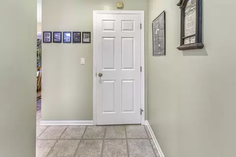 Entry Way - 3396 Lansing Rd, Roscommon, MI 48653 photo 2 of 2