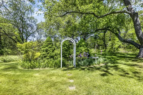 Exterior - 3396 Lansing Rd, Roscommon, MI 48653 photo 18 of 25
