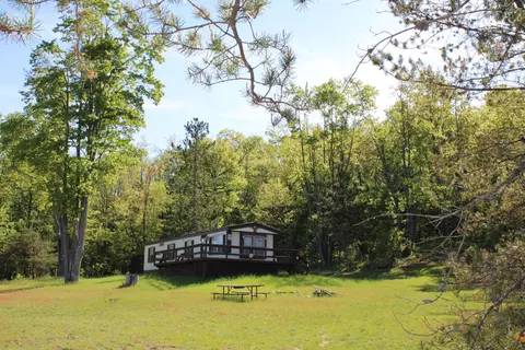 1005 Velda Trl, Fairview, MI 48621