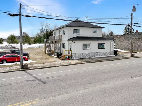 Exterior - 566 E Main St, Vanderbilt, MI 49795 photo 3 of 3