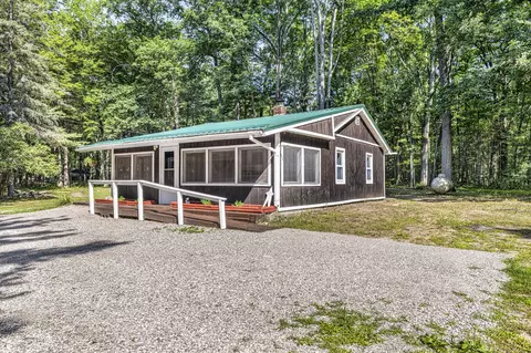 2980 E Houghton Lake Dr, Houghton Lake, MI 48629