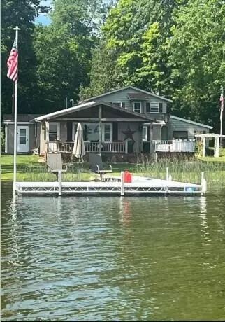 14945 Maple St, Posen, MI 49776