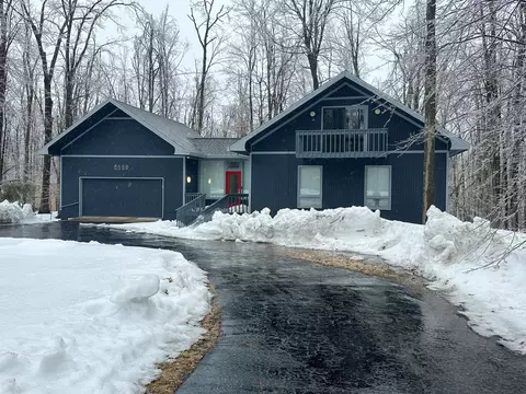 6559 Forest Park Trl, Gaylord, MI 49735