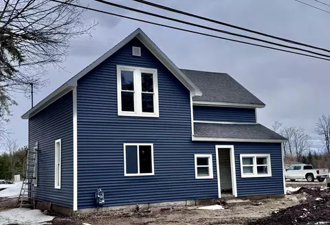 Exterior - 7588 Mill St, Vanderbilt, MI 49795 photo 3 of 4