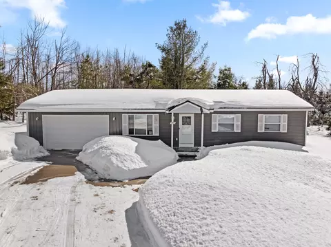 5031 E Martin Lake Rd, Gaylord, MI 49735