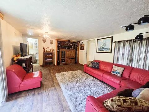 Living - 6416 Jimary Ln, Gladwin, MI 48624 photo 3 of 3