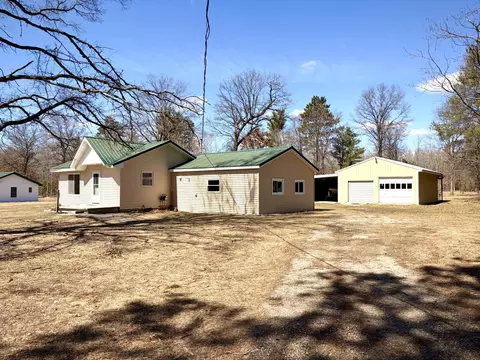5464 W Fletcher Rd, Roscommon, MI 48653