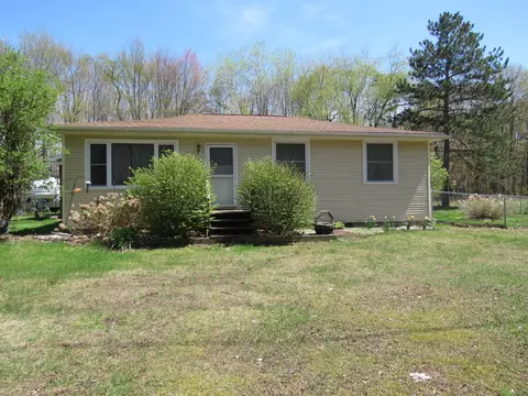7813 Rookway Rd, Bridgeport, MI 48722