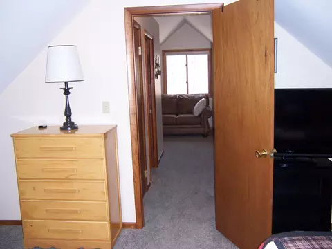 Bedroom - 134 Bourbon St, Roscommon, MI 48653 photo 4 of 4