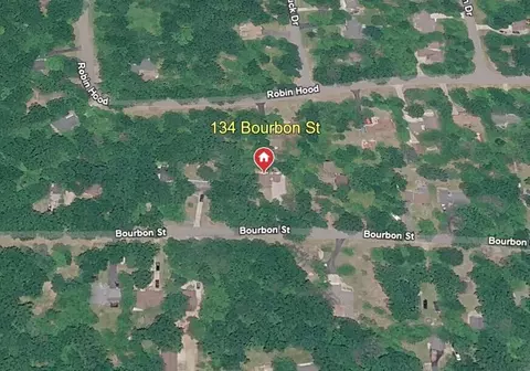 View/Area - 134 Bourbon St, Roscommon, MI 48653 photo 2 of 2