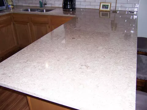 Kitchen - 134 Bourbon St, Roscommon, MI 48653 photo 3 of 3