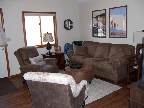 Living - 134 Bourbon St, Roscommon, MI 48653 photo 5 of 5