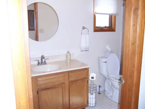 Bath - 134 Bourbon St, Roscommon, MI 48653 photo 1 of 2