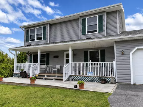 n1064 South Boundary Road, St. Ignace, MI 49781
