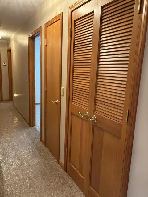 Entry Way - 14911 Kings Ln, Ocqueoc, MI 49759 photo 3 of 4