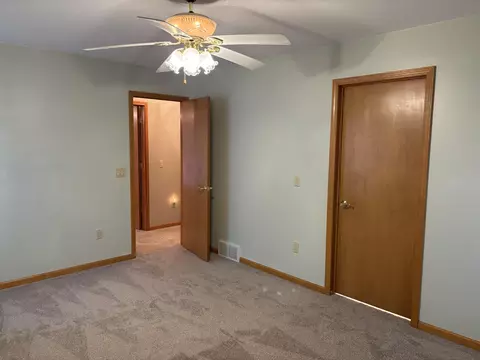Bedroom - 14911 Kings Ln, Ocqueoc, MI 49759 photo 7 of 8