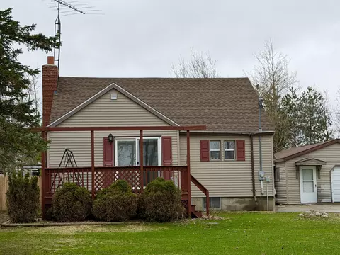 9824 Meggert Rd, Ossineke, MI 49766