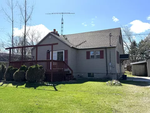 9834 Meggert Rd, Ossineke, MI 49766