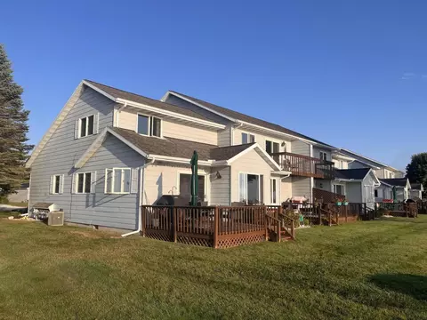 13080 W Shore Dr UNIT 4B, Houghton Lake, MI 48629