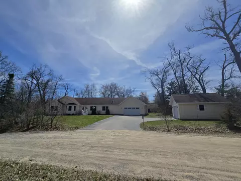 Exterior - 521 W 5th St, Mio, MI 48647 photo 6 of 36