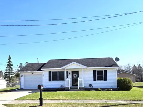 2562 Laforest Ave, Alpena, MI 49707